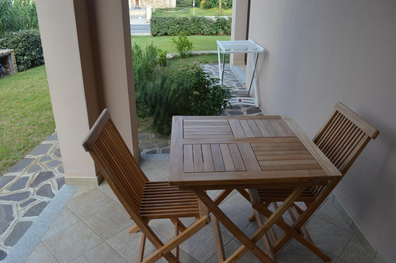 Guest Rooms Affittacamere San Teodoro  Exteriér fotografie