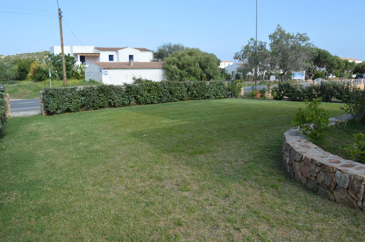 Guest Rooms Affittacamere San Teodoro  Exteriér fotografie